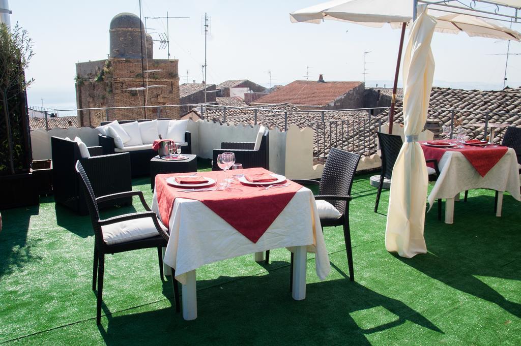 Locanda Dei Baroni วาสโต ภายนอก รูปภาพ